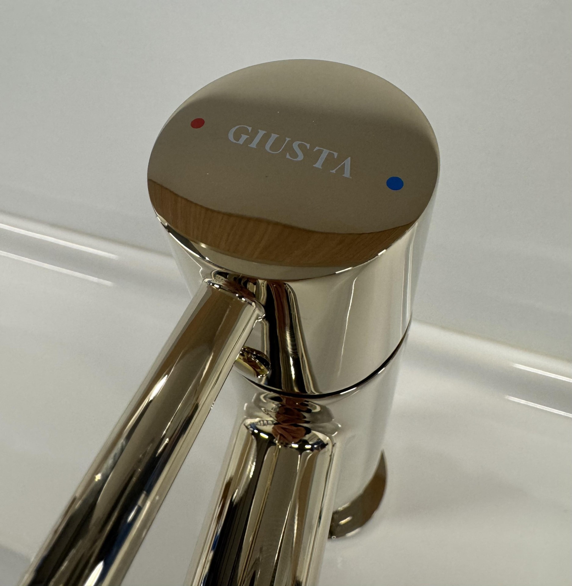 Giusta Ultima 93 Gold Polished baterija (slavina) za umivaonik  71101GP0