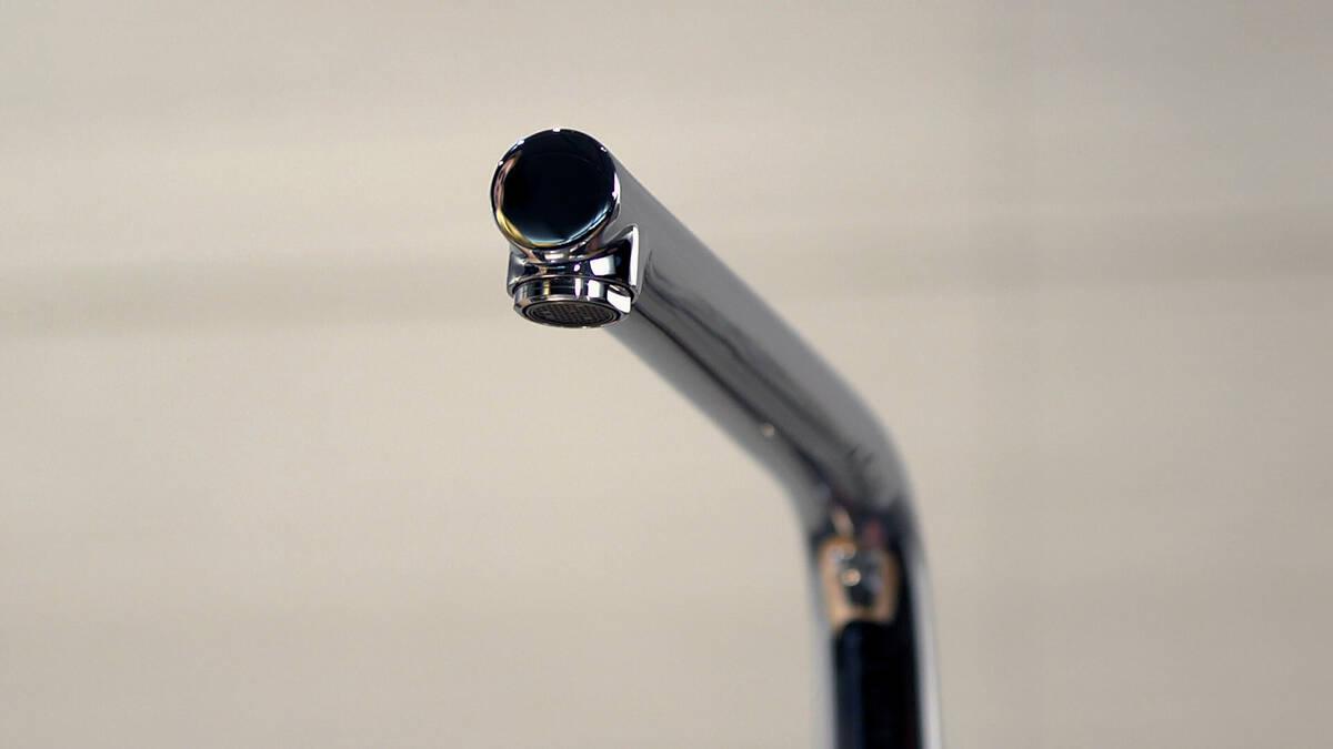 Hansgrohe Metris M71 320 Chrome baterija (slavina) za sudoperu 1 mlaz 14822000