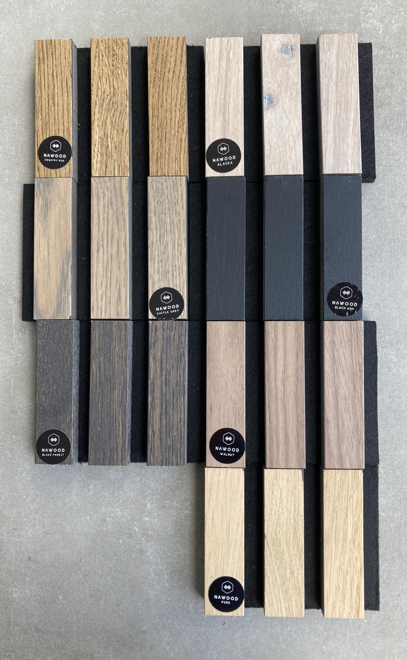 Nawood Walnut 300x60x2,2 akustični panel sa drvenim letvicama 1.80