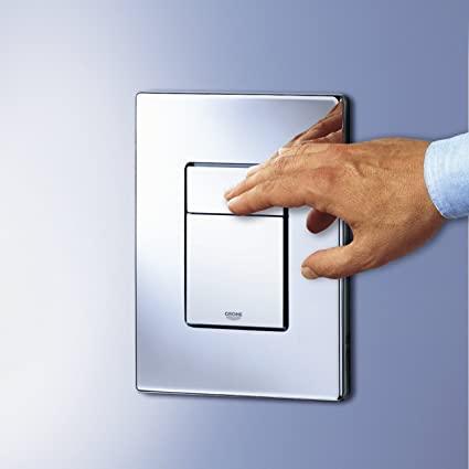 Grohe Skate Cosmopolitan Chrome taster za ugradne vodokotliće dvokoličinski četvrtasti 38732000