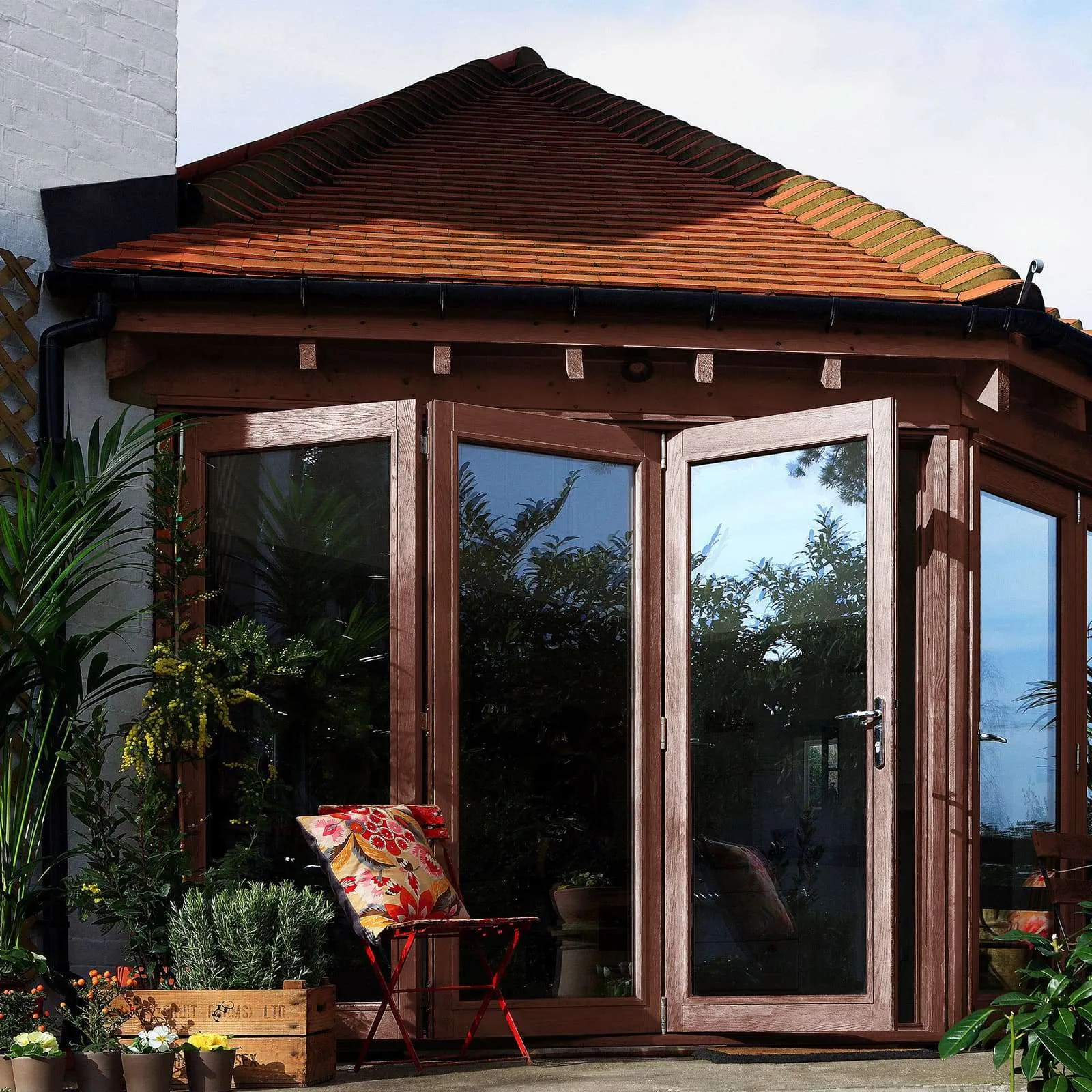 Sadolin Extra Teak 0,75L posebni lazurni premaz za drvo za spolja debeloslojni (0,07-0,17L/m<sup>2</sup>)