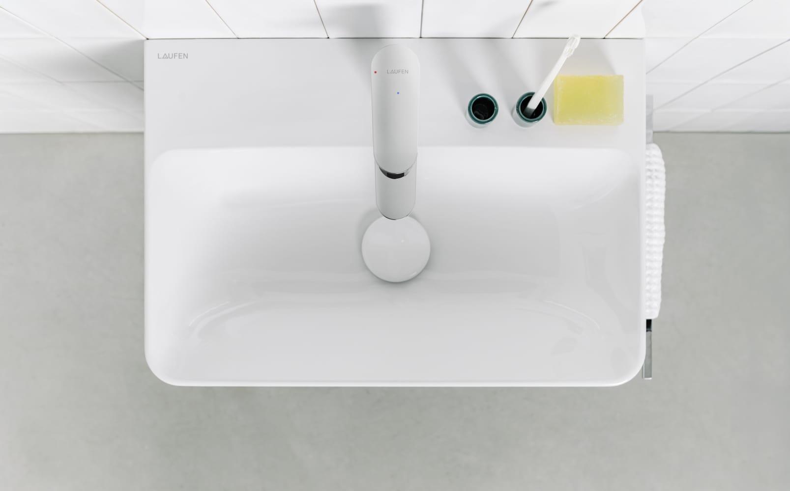 Laufen Pro X White umivaonik (lavabo) 55x46,5x14 konzolni sa rupom za bateriju i prelivom 8.1086.2.000.104.1