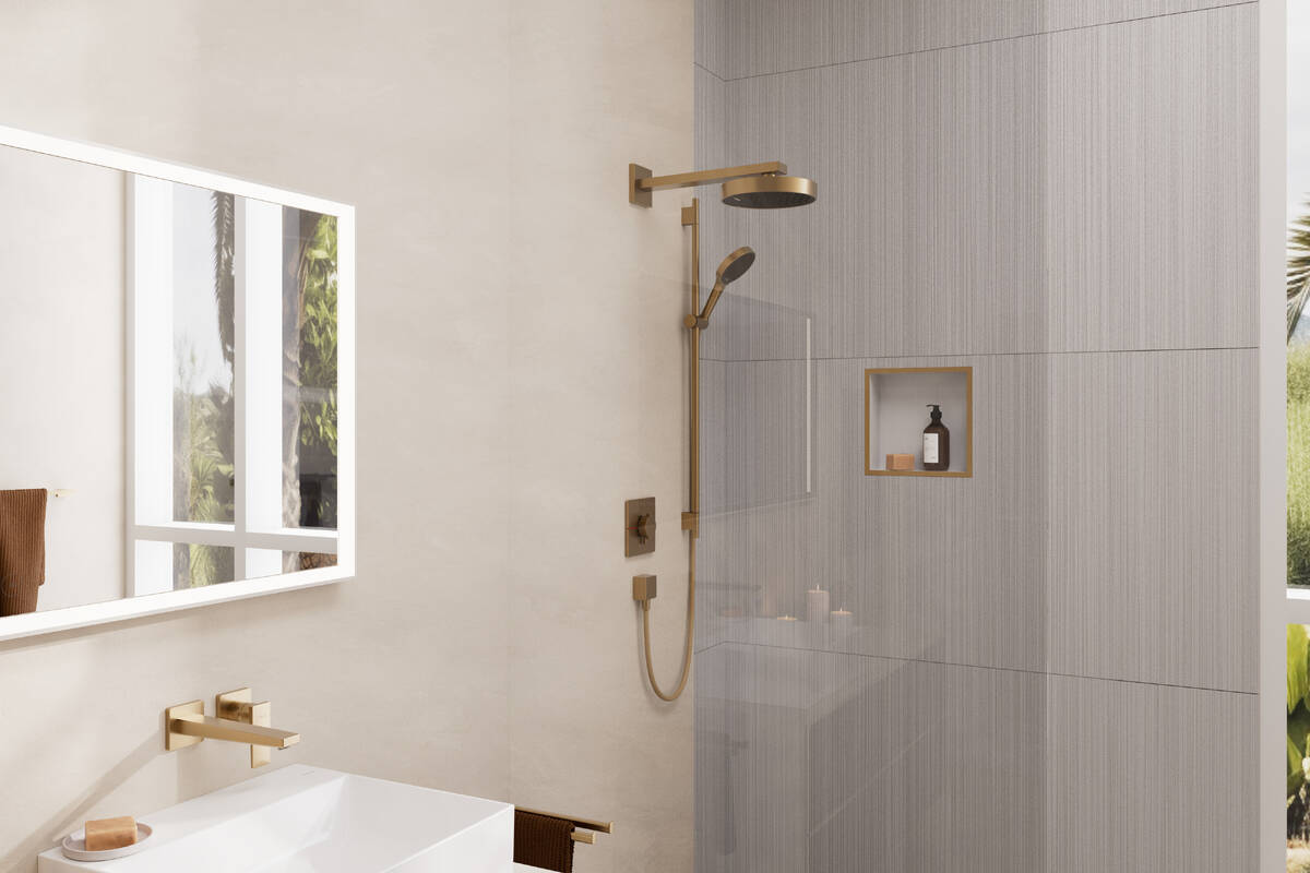 Hansgrohe FixFit Square Polished Gold Optic priključak za crevo ručnog tuša sa nepovratnim ventilom 26455990