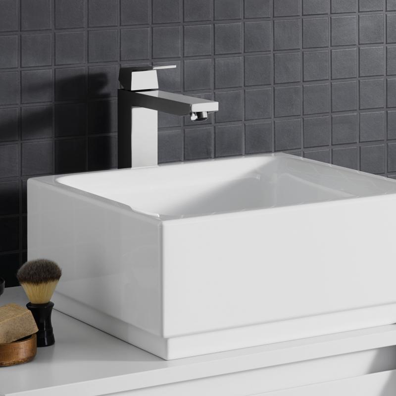 Grohe Eurocube 250 Chrome jednoručna baterija (slavina) za umivaonik 23406000