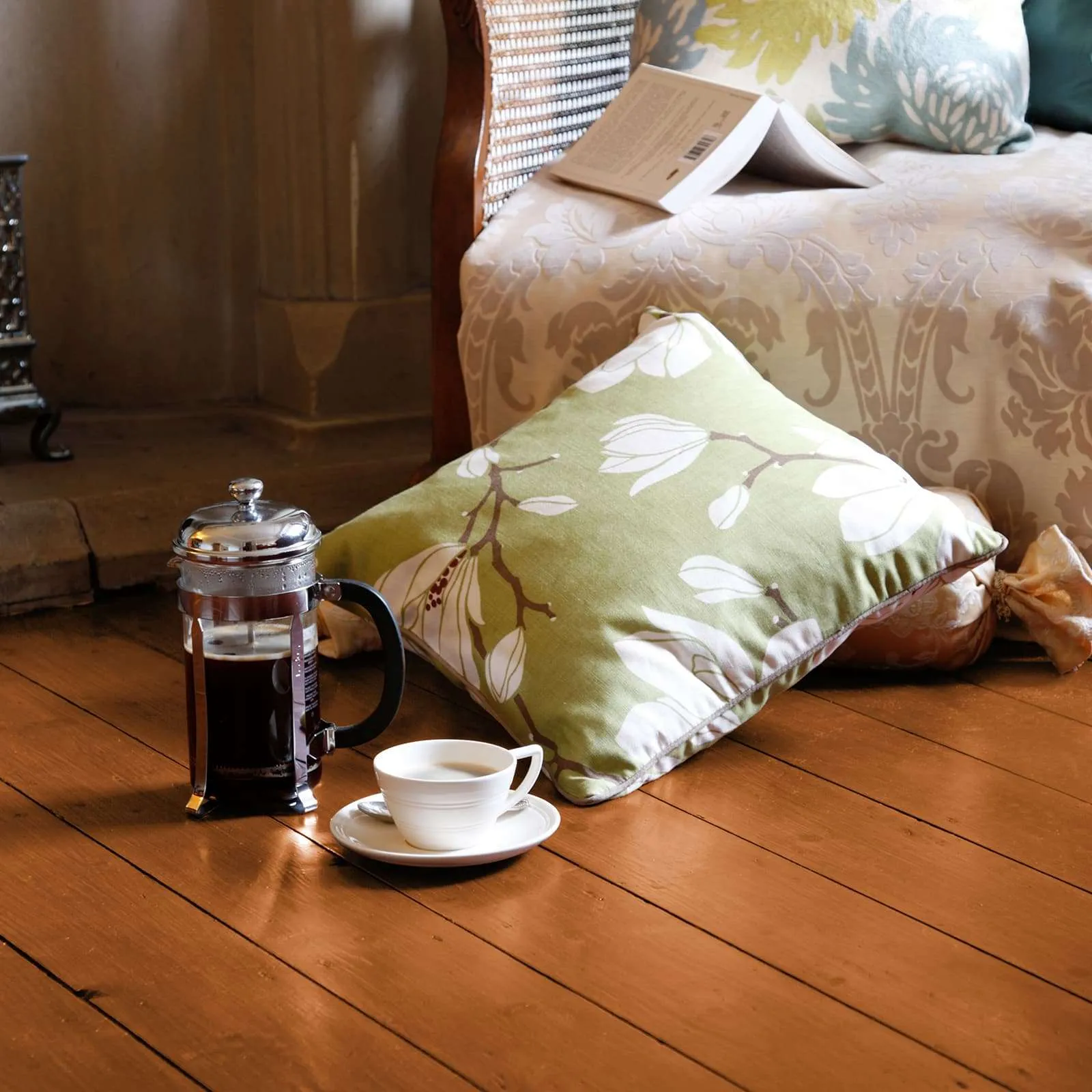 Sadolin Classic Antique Pine 0,75L osnovni lazurni premaz za drvo za spolja i unutra tankoslojni (0,06-0,13L/m<sup>2</sup>)