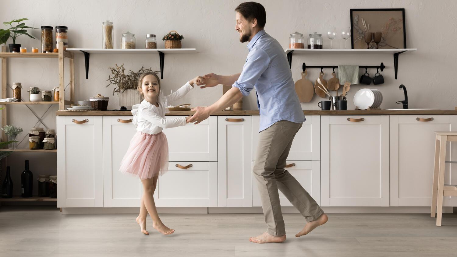 Tarkett iDeal SPC 50 Plank Click Nordic Wood 258808002 18,2x122 5mm SPC obloga za klik-postavljanje 1.998