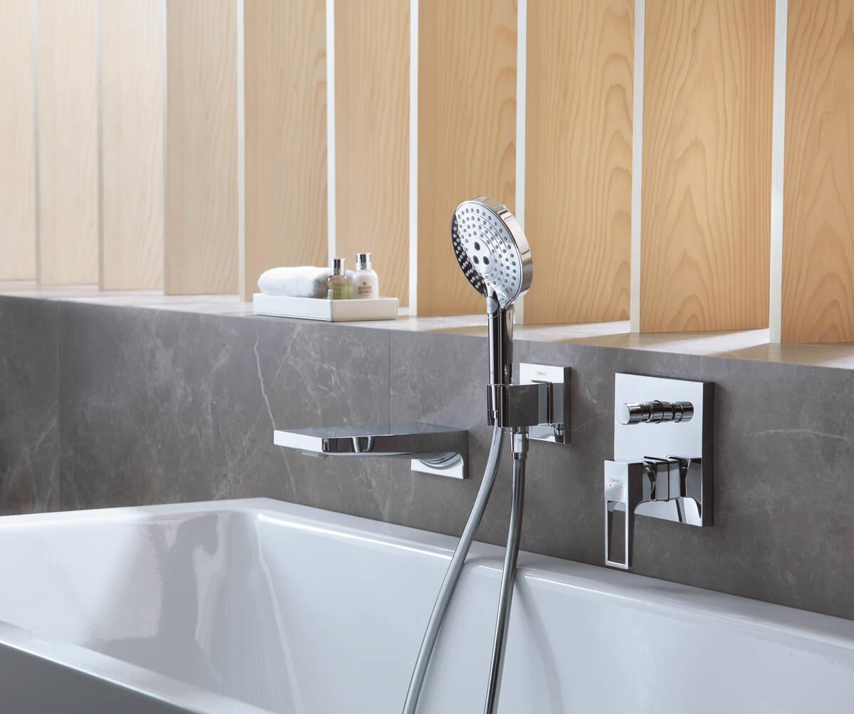 Hansgrohe Raindance Select S 120 Chrome set ručni tuš sa 3 mlaza, Isiflex 1600 crevo i držač tuša 26721000