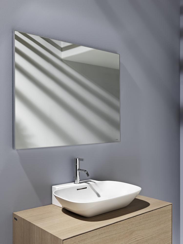 Laufen Ino White umivaonik (lavabo) 45x41x12 konzolni i nadgradni sa rupom za bateriju i prelivom 8.1630.0.000.104.1