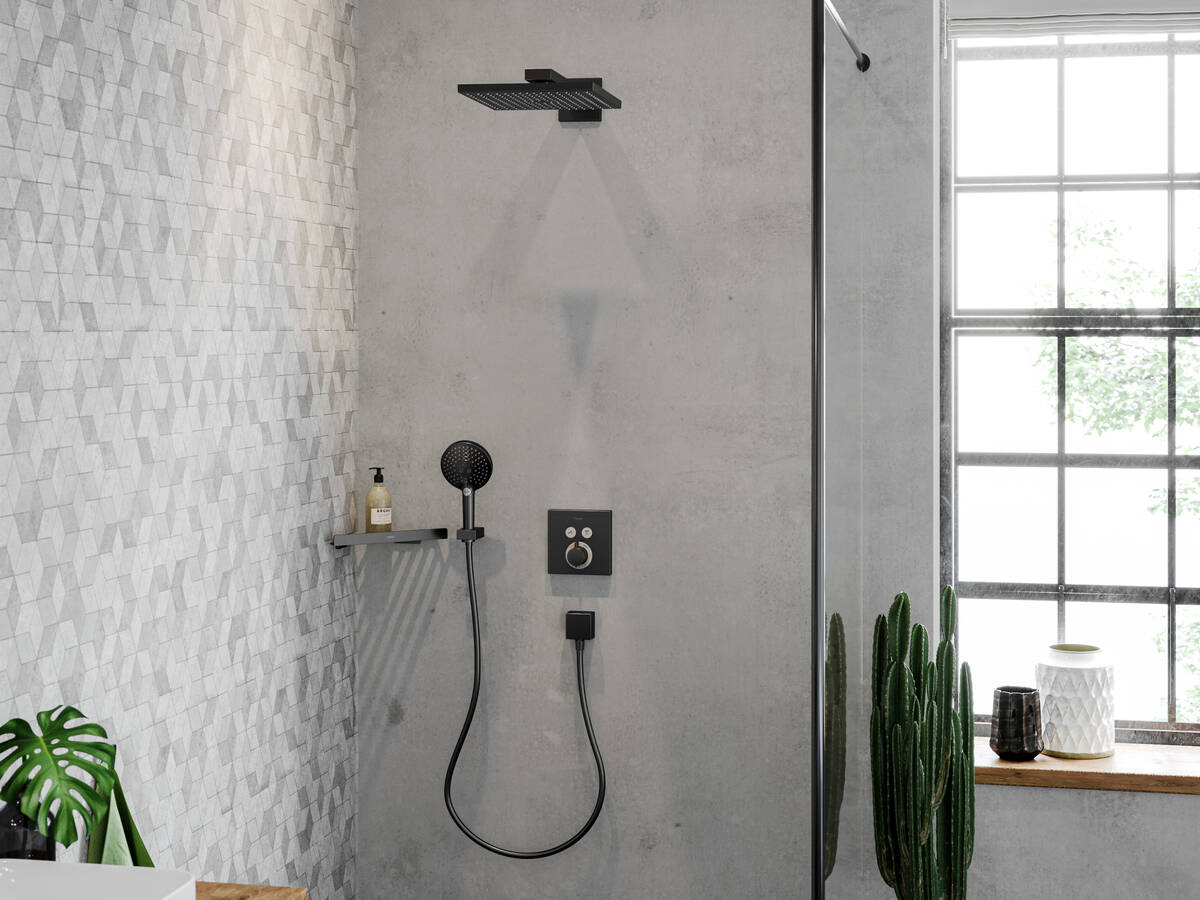 Hansgrohe FixFit Square Brushed Black Chrome priključak za crevo ručnog tuša sa nepovratnim ventilom 26455340