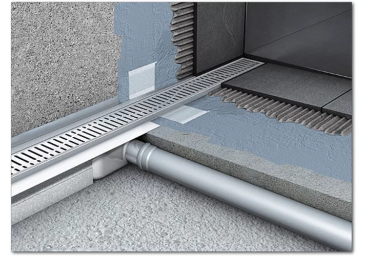 Aco ShowerDrain<sup>®</sup> C 585 Chrome Wave telo kanala sa zidnom prirubnicom, visinom ugradnje 74mm i pokrivnom perforiranom rešetkom od nerđajućeg čelika 9010.88.42