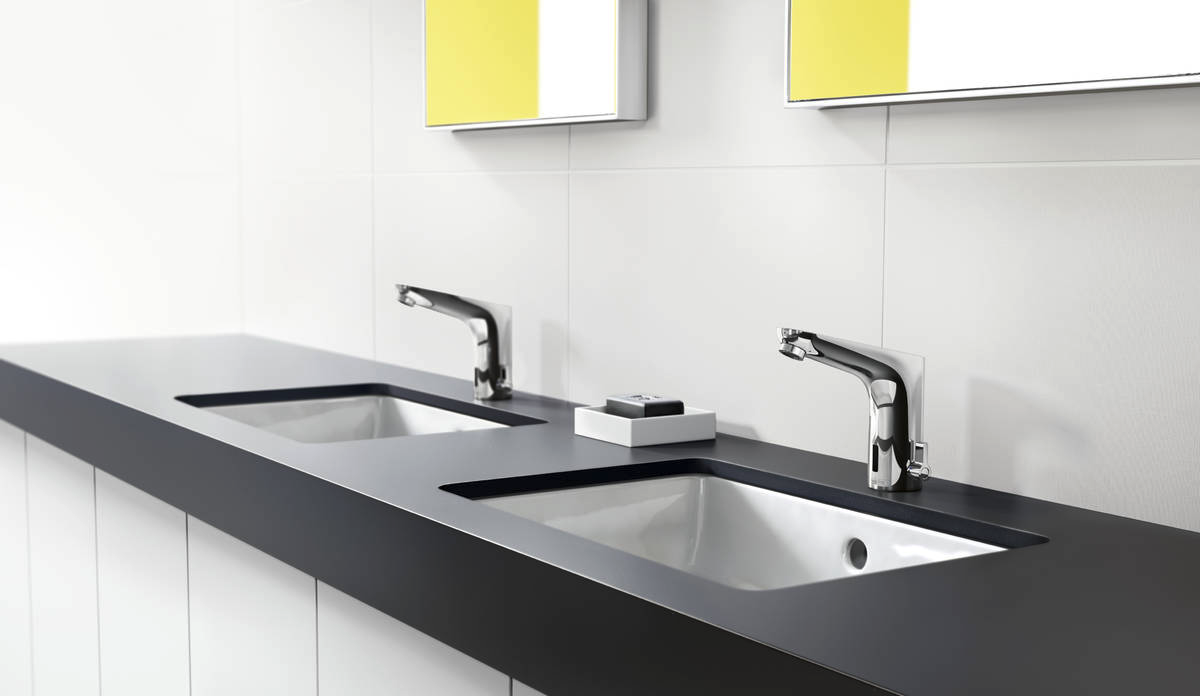 Hansgrohe Focus 130 Chrome senzorska baterija (slavina) za umivaonik sa mešačem i baterijom 6V 31171000