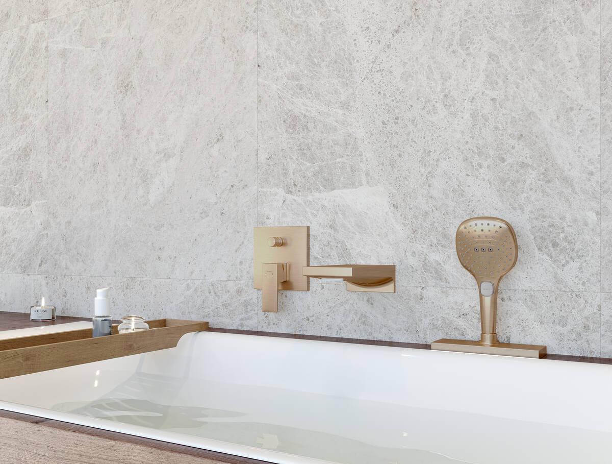 Hansgrohe Metropol Brushed Bronze mešač sa prebacivačem sa četvrtasti sa 2 funkcije 32545140