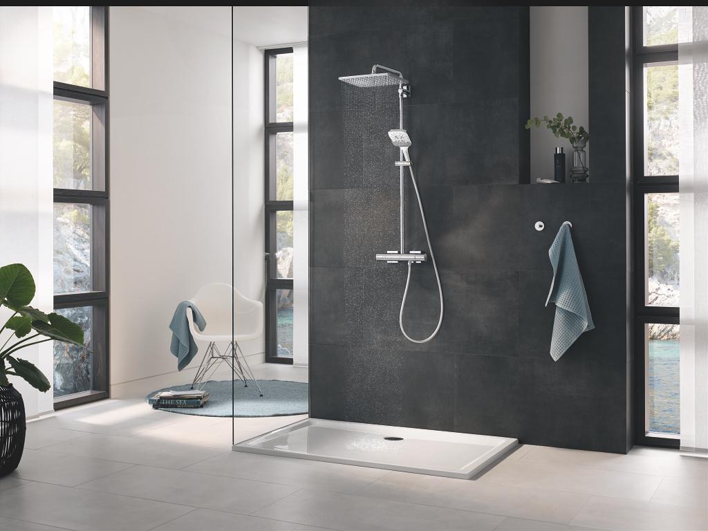 Grohe Rainshower SmartActive 130 Cube Chrome ručni tuš sa crevom i zidnim držačem 26589000