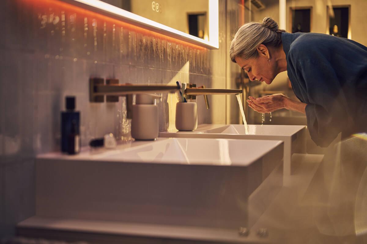 Hansgrohe Metropol 225 Brushed Bronze uzidna baterija (slavina) za umivaonik sa odlivnim ventilom sifona nezatvorivim 32526140