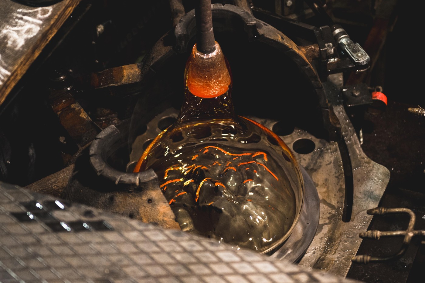 Axolight Mountain View Amber/Gold 3000K 1x18W 2285lm 220-240V AC 50x50x250 1xLED lampa visilica dimabilna SPMOUNTAAMORLED