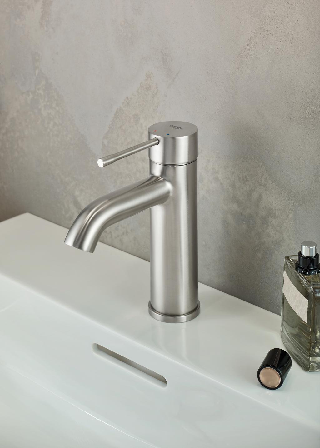 Grohe Essence 105 Hard Graphite jednoručna baterija (slavina) za umivaonik sa odlivnim ventilom sifona pop-up 23589A01