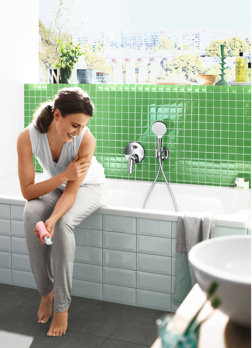 Hansgrohe Isiflex 1600 Chrome crevo za ručni tuš 28276000