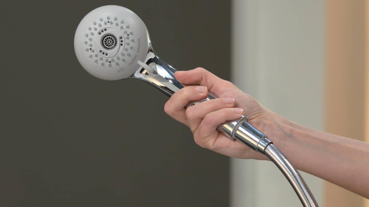 Hansgrohe Crometta 85 tuš set: klizna šipka, ručni tuš, držač sapuna i Metaflex 1600 crevo za ručni tuš 27766000
