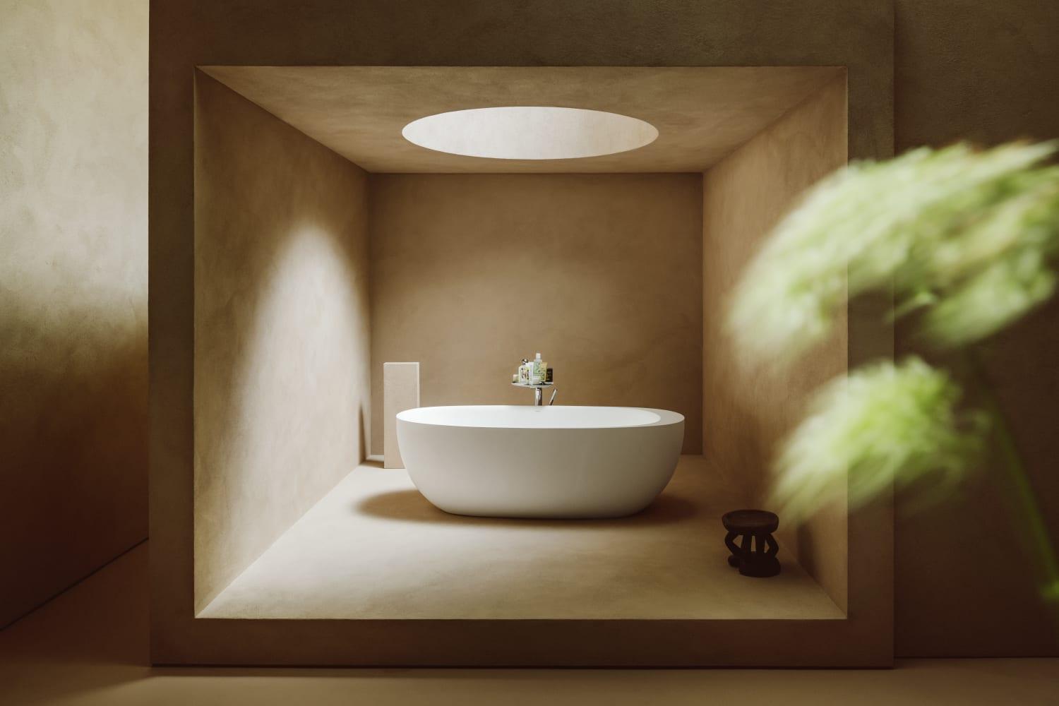 Laufen Il Bagno Alessi White kada 203x102x57,5 ovalna, poluugradna, sa centralnim izrezom, ramom, senzornim upravljenjem vode, vazdušnom masažom, LED osvetljenjem i dezinfekcijom 2.4497.0.000.695.1