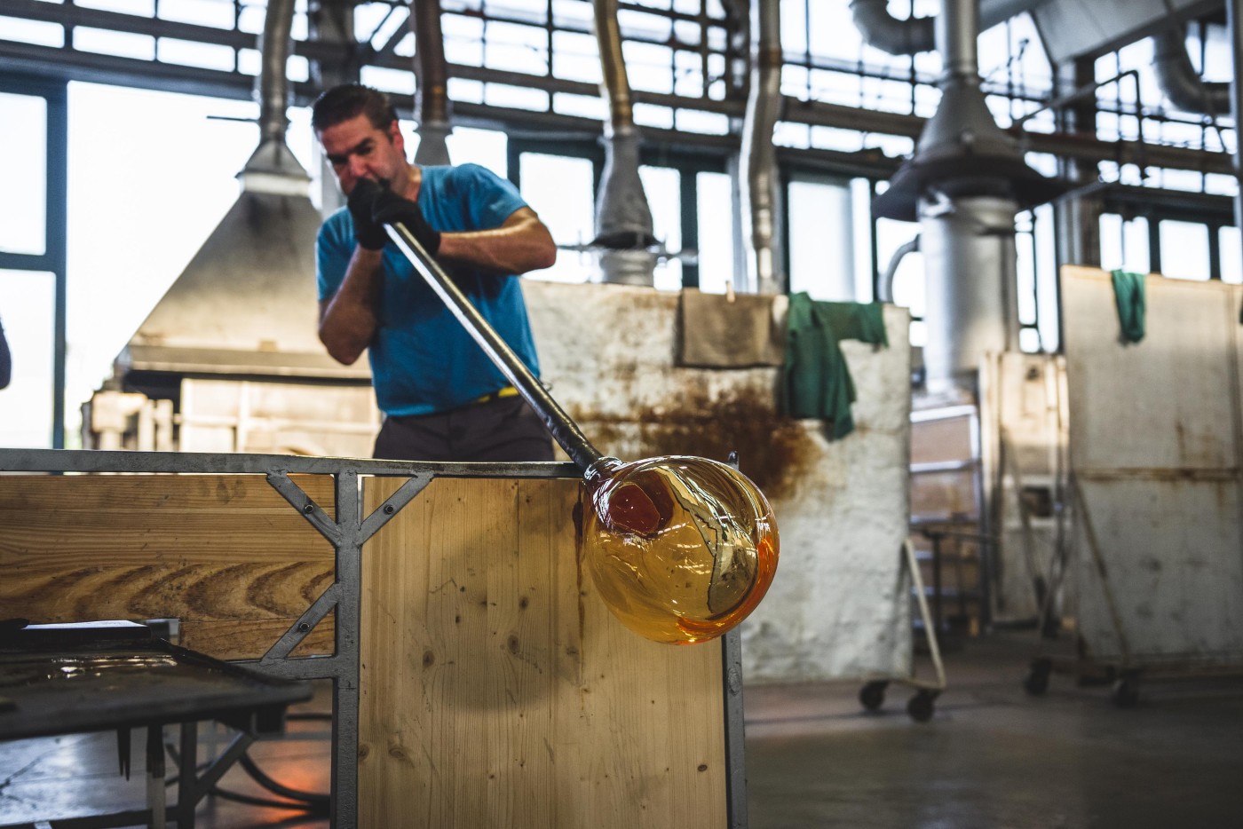 Axolight Mountain View Crystal/Gold 3000K 1x18W 2285lm 220-240V AC 50x50x250 1xLED lampa visilica dimabilna SPMOUNTACSORLED