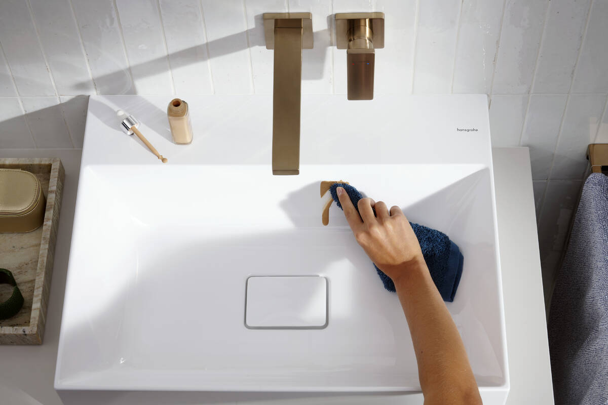 Hansgrohe Metropol 225 Brushed Bronze uzidna baterija (slavina) za umivaonik sa odlivnim ventilom sifona nezatvorivim 32526140