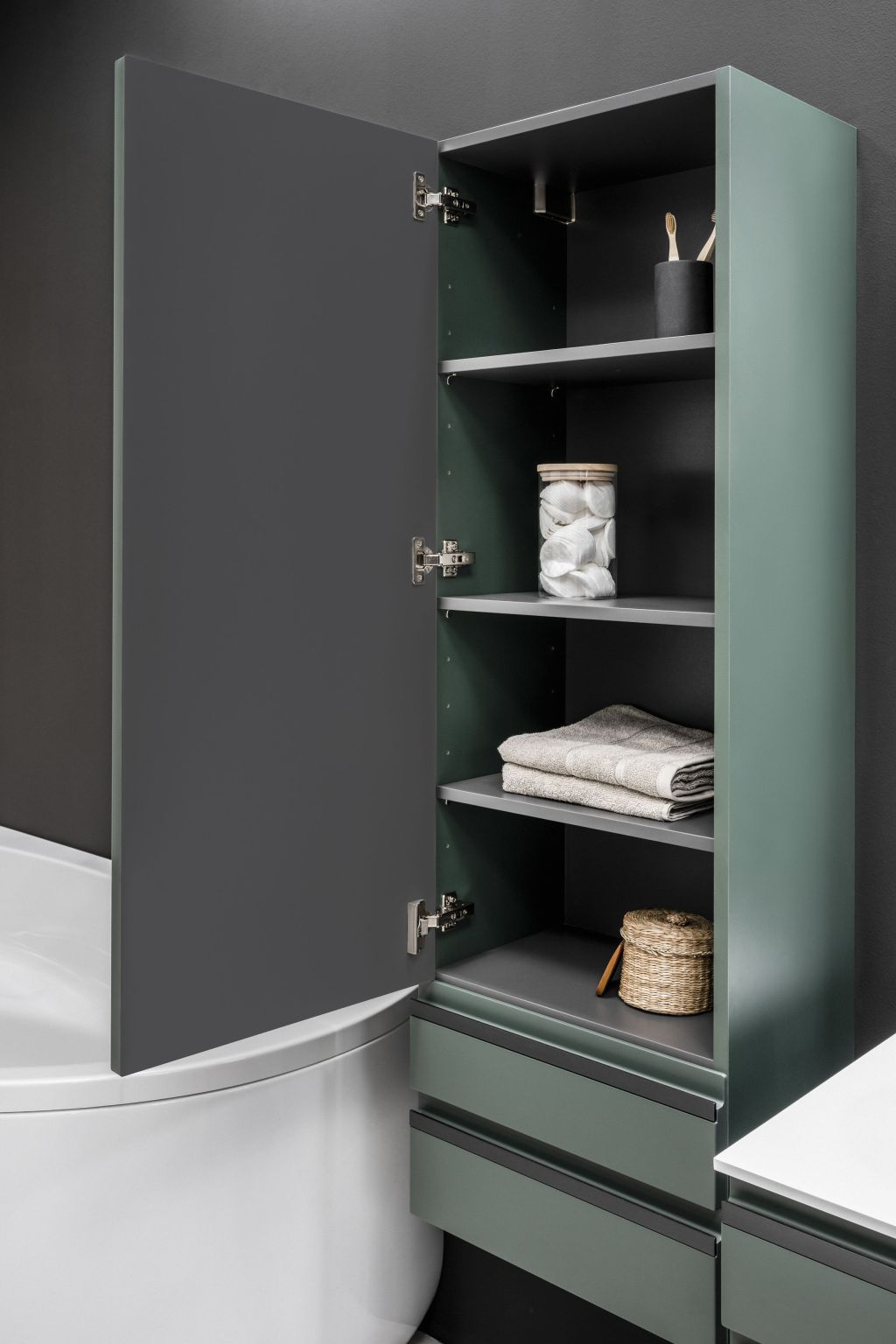 Kolpa San Alexis A 1011 Dark Concrete ormar konzolni 45x32x101 sa 2 fioke, vratima i 2 police 547320