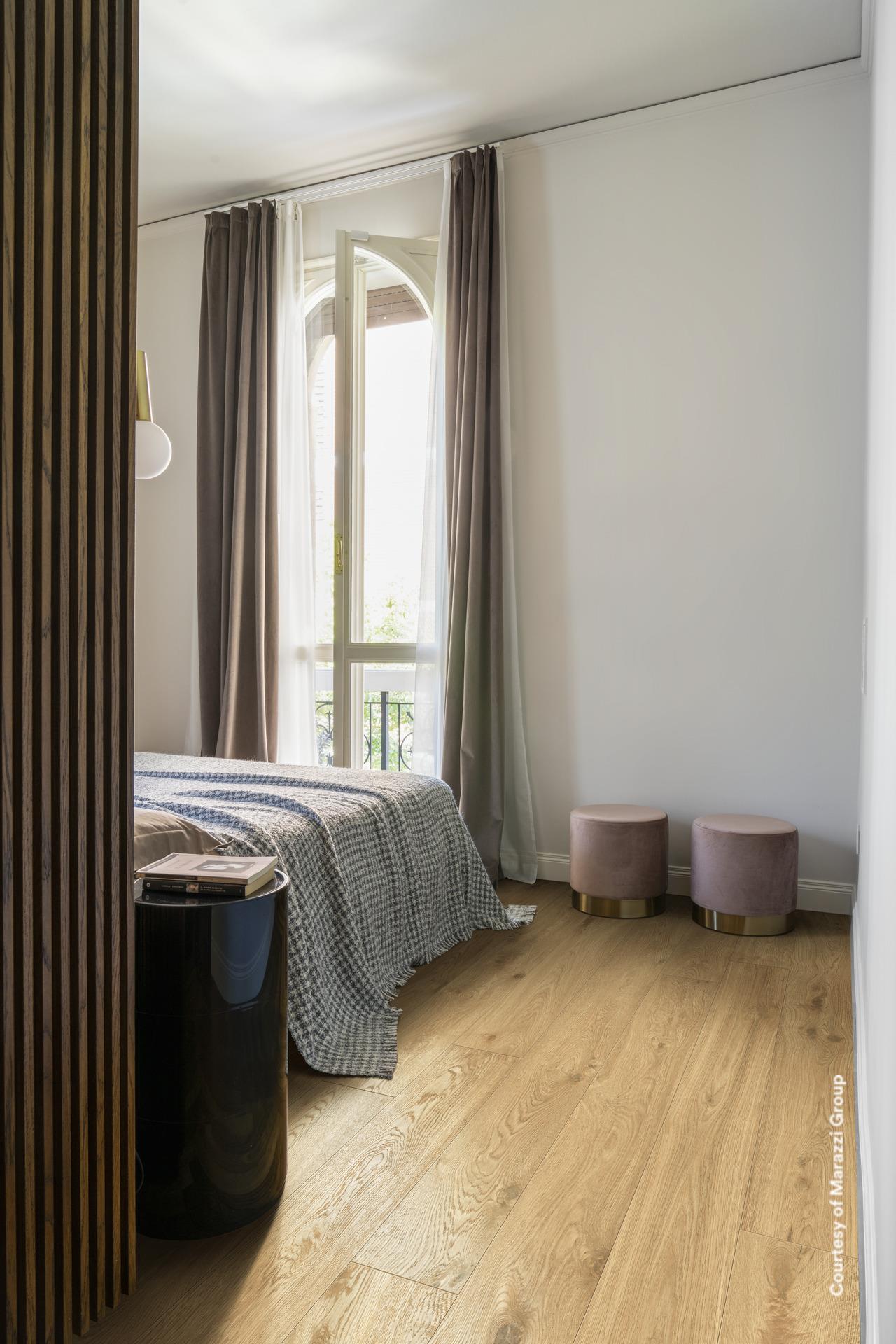 Marazzi Vero Larice Chevron MDYH 11x54 9mm Naturale/Matt pločica podno-zidna paralelogram ∠60m<sup>o</sup> 0.940 42.440