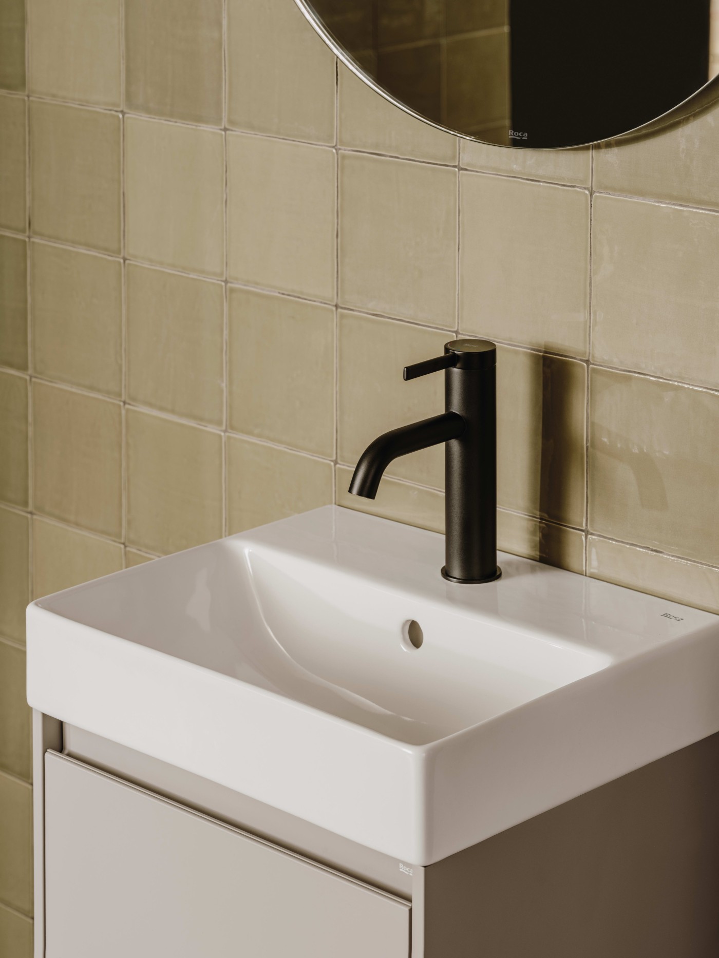 Roca Ona White Fineceramic® umivaonik (lavabo) 55x36x8 konzolni sa rupom za bateriju i prelivom A327683000
